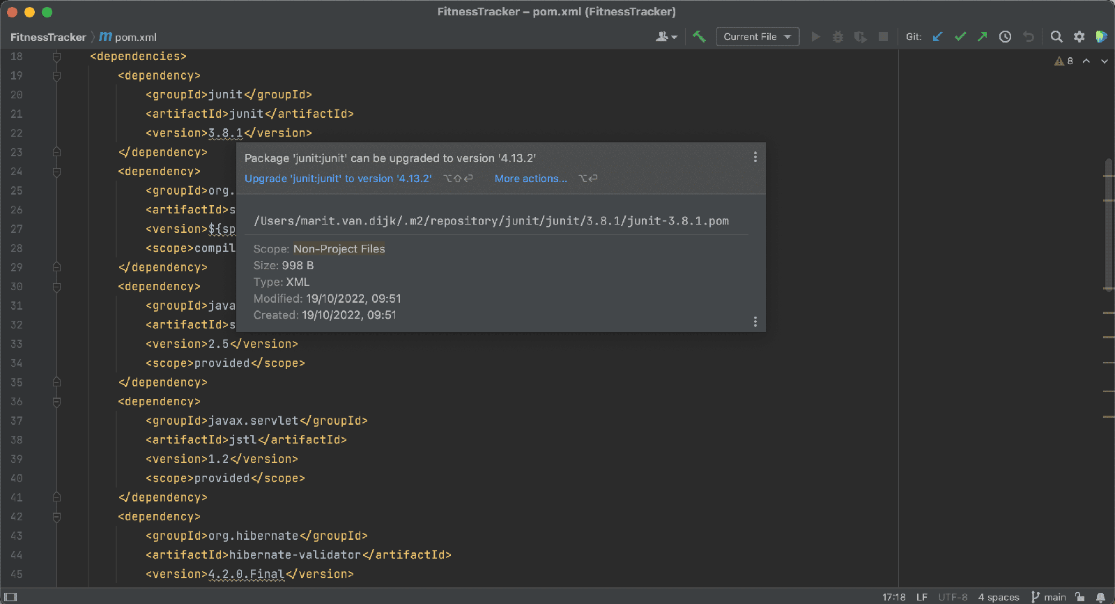 Hover over outdated dependency Hover over outdated dependency